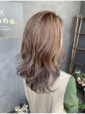 白髪ぼかしハイライト｜大人ロング/極細ハイライト/30代/40代