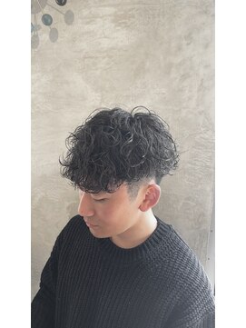 エッジ ヘア メイク(edge hair +make) 波巻きパーマ/スペインカール/刈り上げ