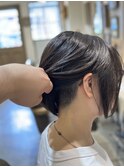 涼しさ満点！刈り上げボブ