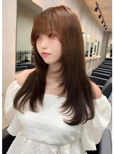 【小山市カラー特化型サロン JILL by charme】デザインカラーと顔周りのカットで理想の韓国風スタイル◎