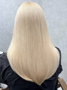 ロウル 渋谷(LOWRL) ホワイトベージュ/ケアブリーチ/ダブルカラー