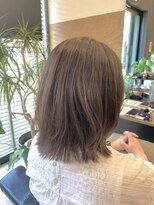 ソッカ(socca)&nbsp;切りっぱなしボブ