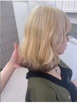 ペレ 渋谷(PELE)&nbsp;イメチェン/ホワイトブロンド/外ハネボブ/美髪/渋谷