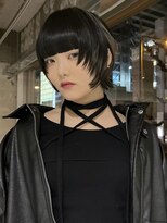 ロジ(loji) ボブレイヤー×モノトーンカラー