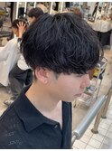 渋谷シャドウパーマメンズカット無造作パーマ大きめカール20代