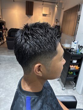 フィン(fin) フェードカット