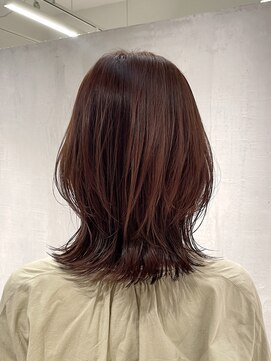 レイヤーくびれミディアムオレンジブラウン30代