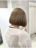 "王道ボブ"×"ミルクティーベージュ"