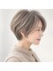 アットティー 金沢文庫(at tee...)の写真/白髪ぼかしハイライトが魅力のサロンで、丸みショートの垢抜けヘアに変身★