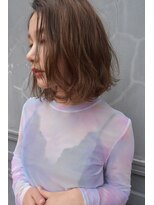 バズ(BUZZ)&nbsp;レイヤーボブでラフウェーブ★Buzz秋山