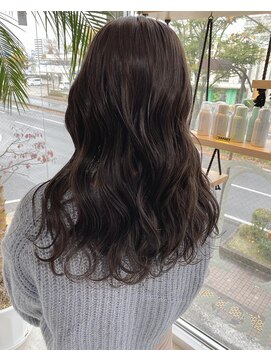 リズム(lysm) グレージュカラー × ロングヘア