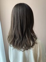 ハブ(hub)&nbsp;【天神今泉】冬グレージュ