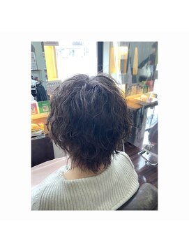 ワタナベ Watanabe美容室 波巻きパーマ