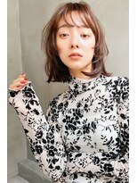 銀座　LIBERTE 顔まわり小顔レイヤー×透明感ベージュ