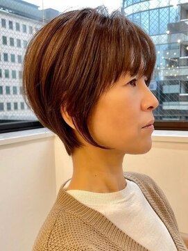 ロンドシエル 横浜(Lond ciel) ショート白髪ぼかし×ヘルシースタイル【横浜】