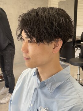 シャイン 大宮(SHINE) メンズカット/パーマ/ヘッドスパ/ブリーチ/眉毛/韓国/大宮/Men's