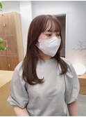 暖色ベージュ