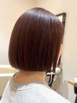 ジュイール(jouir) ピンクベージュ丸みショートボブマッシュショートくびれショート