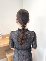 アリゲート ダイカンヤマ(Ari gate daikanyama)&nbsp;タイト編み下ろしヘア