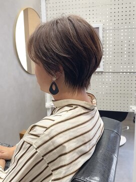 ミルシェ(MILSHE) ショートヘア/脱白髪染め