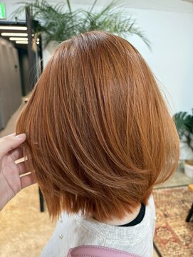 メリー オオサカ(Merly Osaka) 春に似合うボブ×オレンジカラー