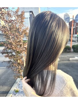 エムサロン 前橋川原(emusalon) オリーブグレージュ