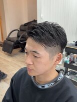 アイヴィー 池袋(IVY)&nbsp;高めに刈り上げたアップバングショート[池袋/メンズ]