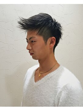 アフロディーテ(Aphrodite) アップバングスタイリッシュツーブロック