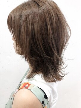 アイリー 名古屋(A/LEE) 《A/LEE》レイヤーカット×ミルクティーベージュ