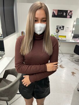 キング 梅田(K!ng) 【梅田】ミルクティーベージュダブルカラー髪質改善カラー