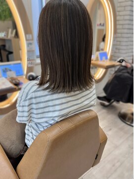 アドラーブル けやき通り店(adorable) 大人かわいいミディアムボブハイライトカラー脱白髪染め