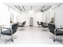 アグ ヘアー トレム 大口店(Agu hair treme)の雰囲気（ゆったり寛げる居心地の良い空間です。）