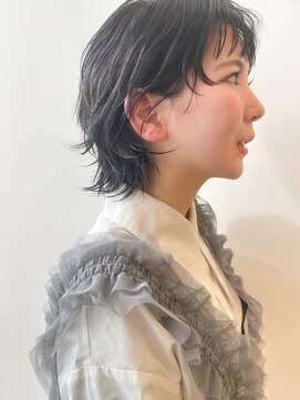 スノッブアーティ(SNOB ARTY) 暗めカラーミニウルフくびれヘア大人ガーリー黒髪