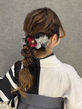 バサラ 大阪梅田店(VASARA) 卒業式　ヘアセット　袴レンタル　卒業式ヘア　編み下ろし　大阪