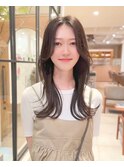 【韓国ヘア】ロングセンターパート顔まわりレイヤー　★長め前髪