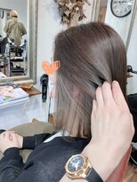 ヘアメイク アンフィ(amphi)&nbsp;【インナーカラー】大人の上品ブリーチカラー..~*＊.