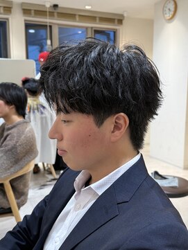 アイトーキョー 横浜(AI TOKYO) 今流行りの襟足残しアップバングスタイル