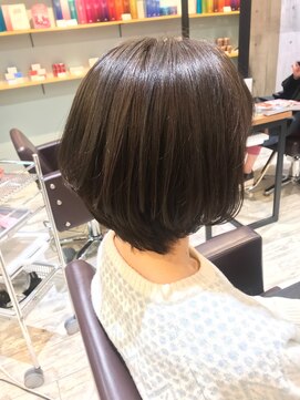 モードケイズ 西宮(MODE K's) 大人かわいい/西宮/小顔/ハンサムショート/きりっぱなしボブ