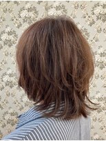 ルシエル バイ カトレアグループ(Le Ciel)&nbsp;アレンジもしやすいセミロングのウルフレイヤー