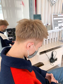 フリーダムメルシー(freedom Merci) ■ニードルアッパーショート　ベージュカラー