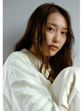 スリー スタンド(THREE STAND) フリンジウェーブ×ブラウンベージュ