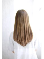 シュシュット(chouchoute)&nbsp;斜めバングデザインカラーシルキーベージュグレージュカラー/138