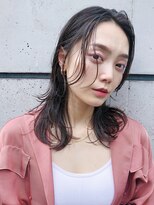 スーハ 恵比寿(SUUHA)&nbsp;ミディアムレイヤー＆小顔カットフェイスレイヤー顔周りレイヤー