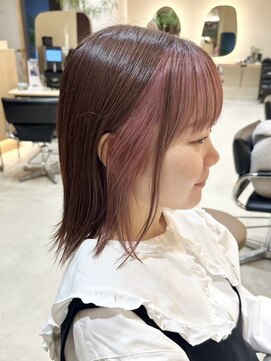 ヒビヲ(HIBIO) インナーカラーベージュイヤリングカラーハイトーンカラー横浜