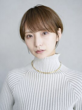 シオン(shion) フェザーショートメルティカラー似合わせカット_49593