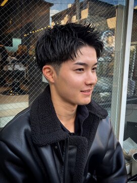 ビンゴ 高松店(BINGO) 2087黒髪アッシュブラックフェザーショート刈り上げショート