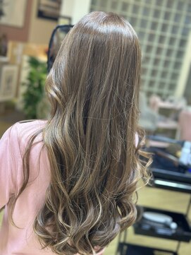 ルカ(LUKA) 似合わせグラデーションミディアム【Hair Salon LUKA】