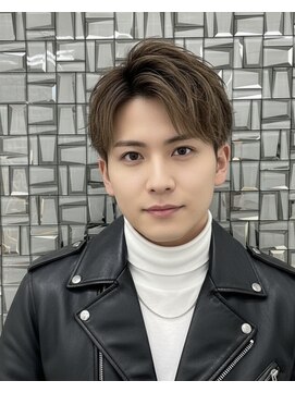 大人の韓国風ビジネススタイル