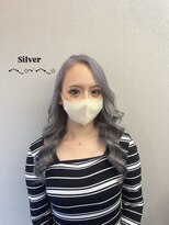 エミーバイモアムー(Emmie byMoremuu)&nbsp;【MEI】シルバー