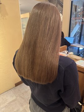 ノルン バイ シェリッシュ(Norn by sheriche) Norn◆ミルクティーベージュカラー